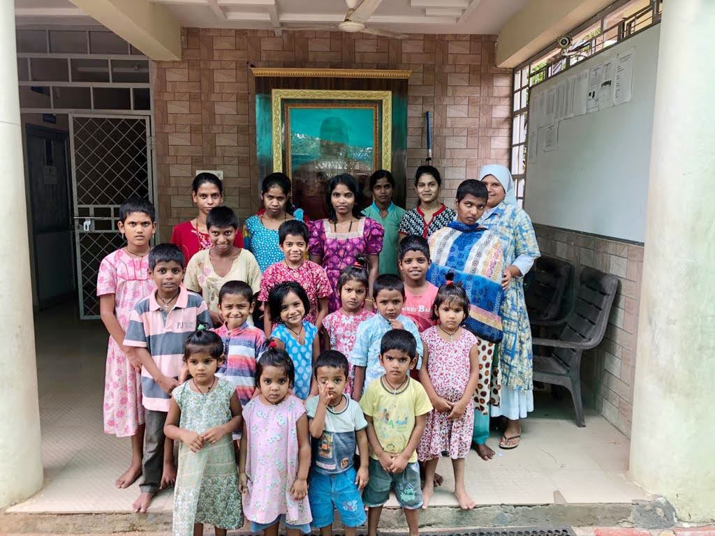 India-Orphanage-Together